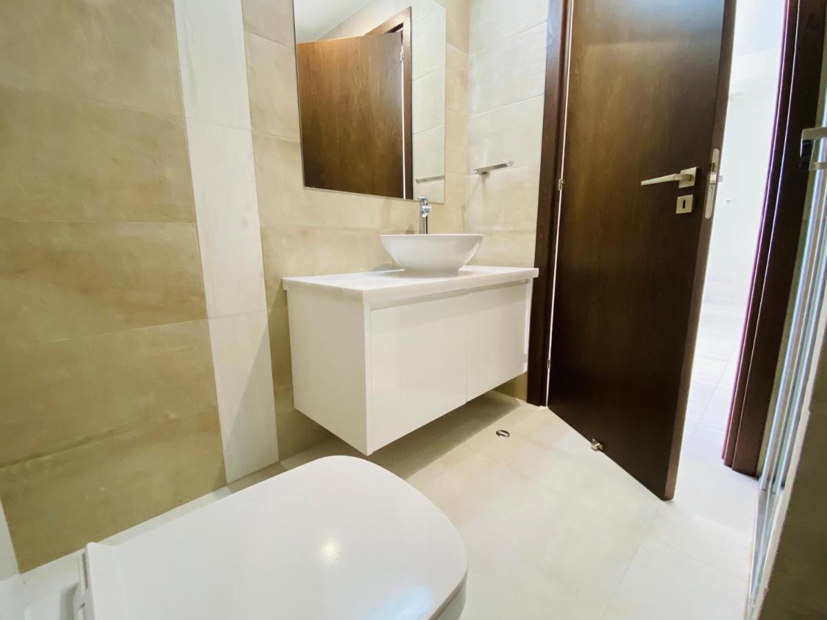 Coral Bay Beach Villa Paphos Exterior photo