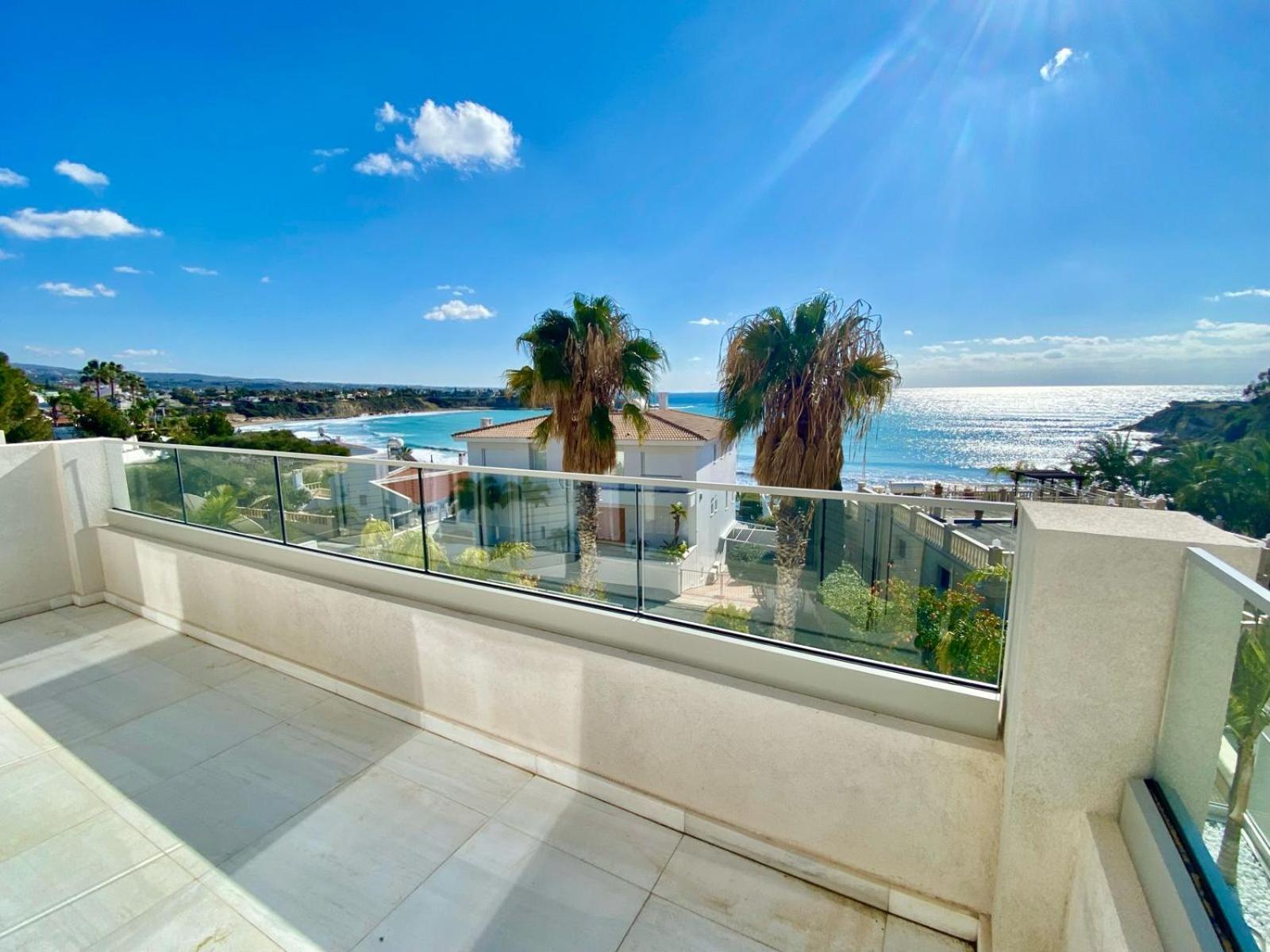 Coral Bay Beach Villa Paphos Exterior photo